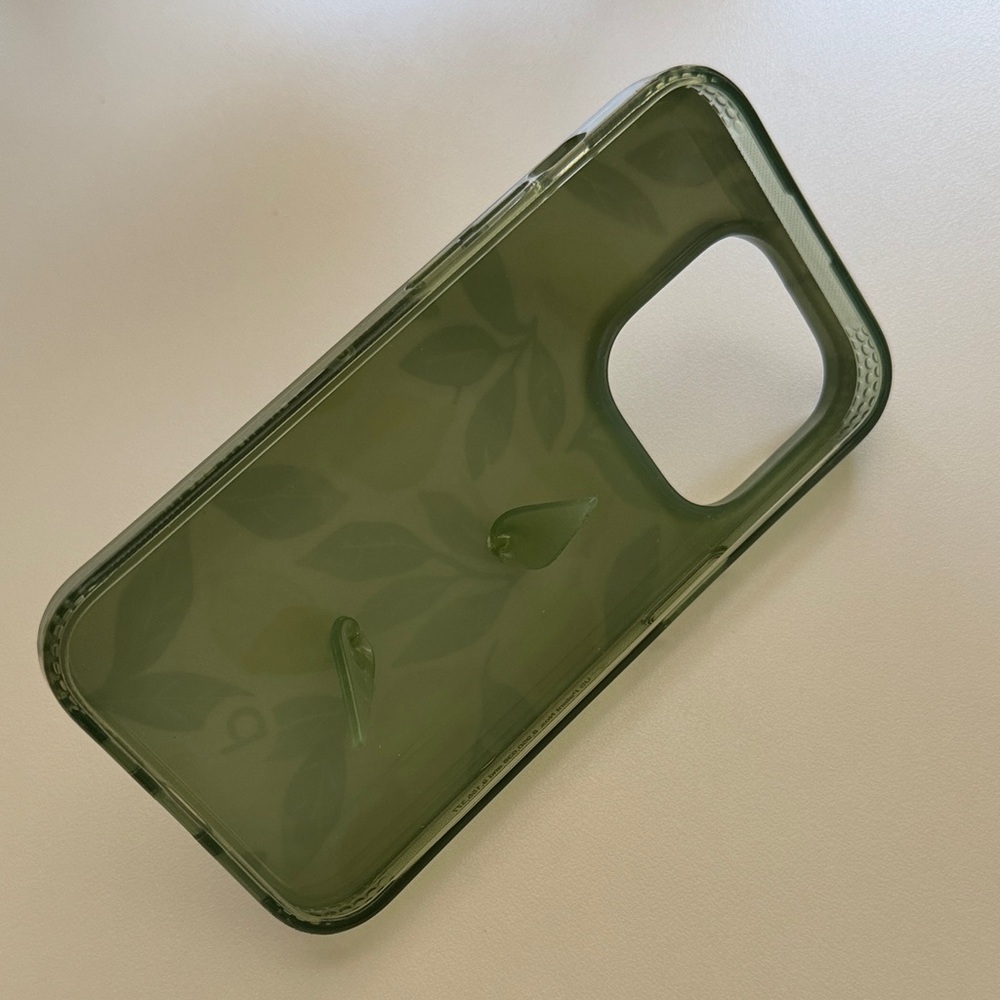Loopy Case Citrus Leaf Design Phone Case - Yellow and Green - Picture 3 of 3